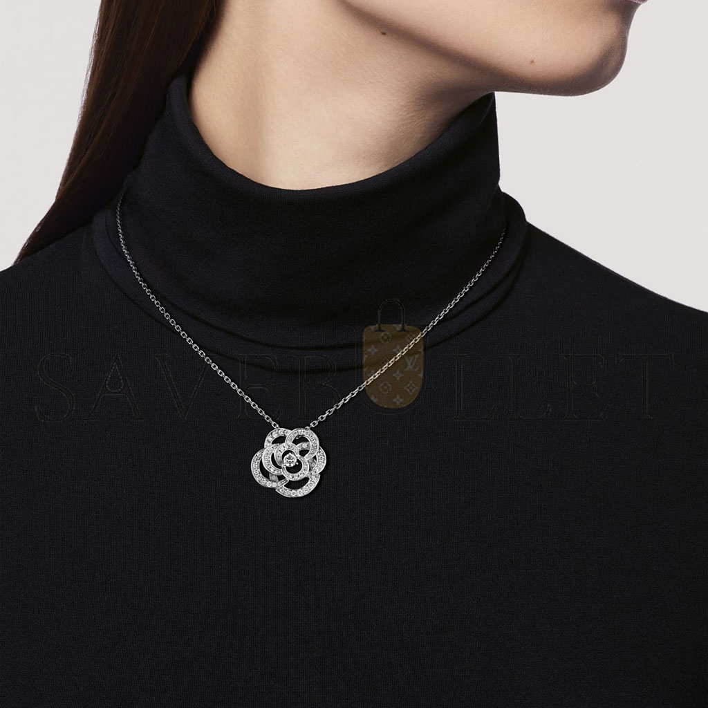 Ch*el fil de camÉlia necklace j2580